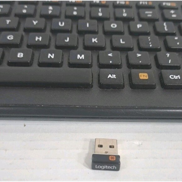 Logitech K360 Wireless Keyboard Glossy Black USB Dongle Included Tested Works PC - Picture 2 of 7